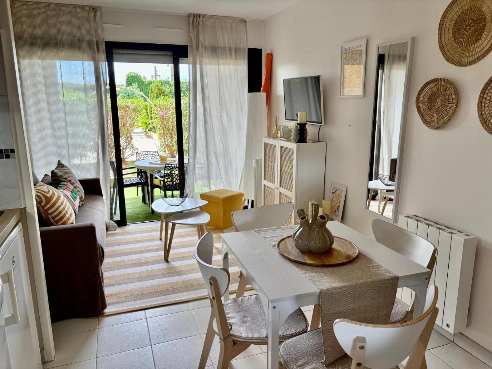 Apartment Azur 053 Yourhosthelper