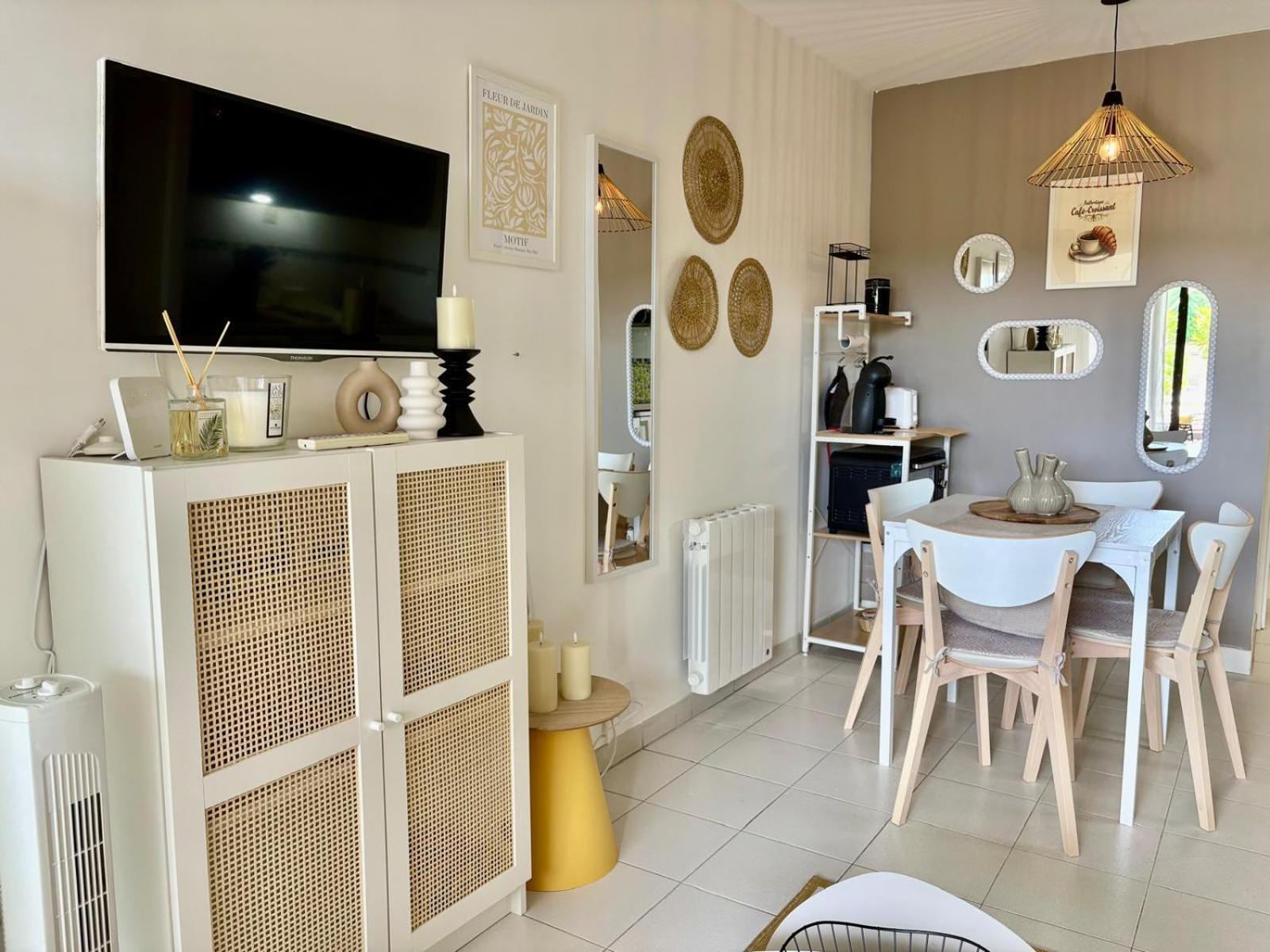 Azur 053 Yourhosthelper Apartment Cannes